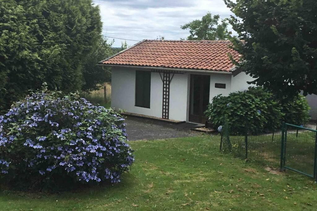 Вілла Breesfalt Gite Accomodation Maisonnais-Sur-Tardoire Екстер'єр фото