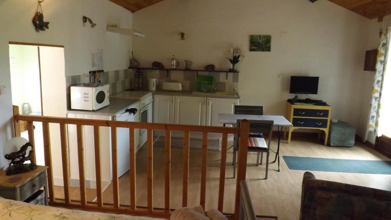 Вілла Breesfalt Gite Accomodation Maisonnais-Sur-Tardoire Екстер'єр фото
