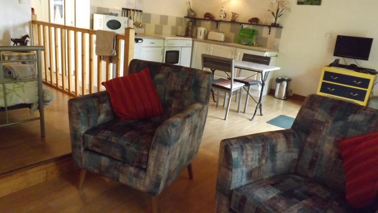 Вілла Breesfalt Gite Accomodation Maisonnais-Sur-Tardoire Екстер'єр фото